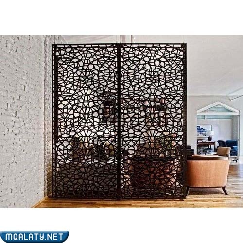 ديكورات فواصل خشب مميزة بين صالتين