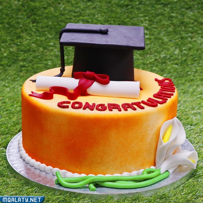 تصميمات كيكات تخرج 2023
