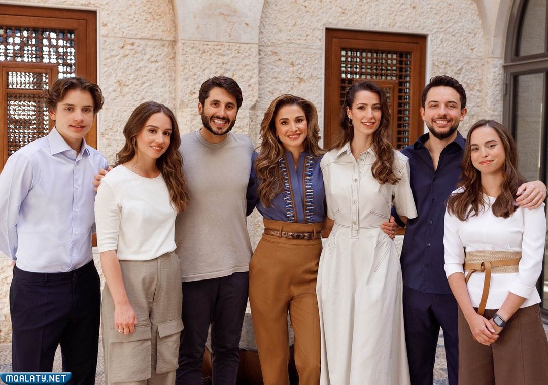 صور الملكة رانيا في عيد ميلادها ال52