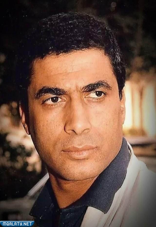أحمد زكي السيرة الذاتية