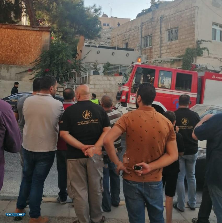 صور انهيار بناية في عمان اللويبدة