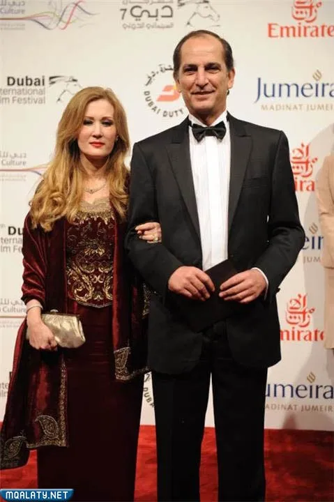 نادية الغالب السيرة الذاتية