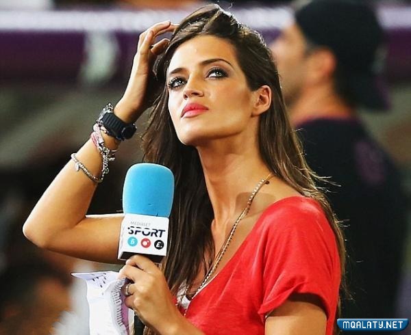 من هي زوجة كاسياس