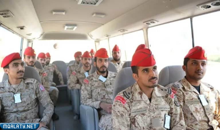 لبس الحرس الوطني القديم في السعودية