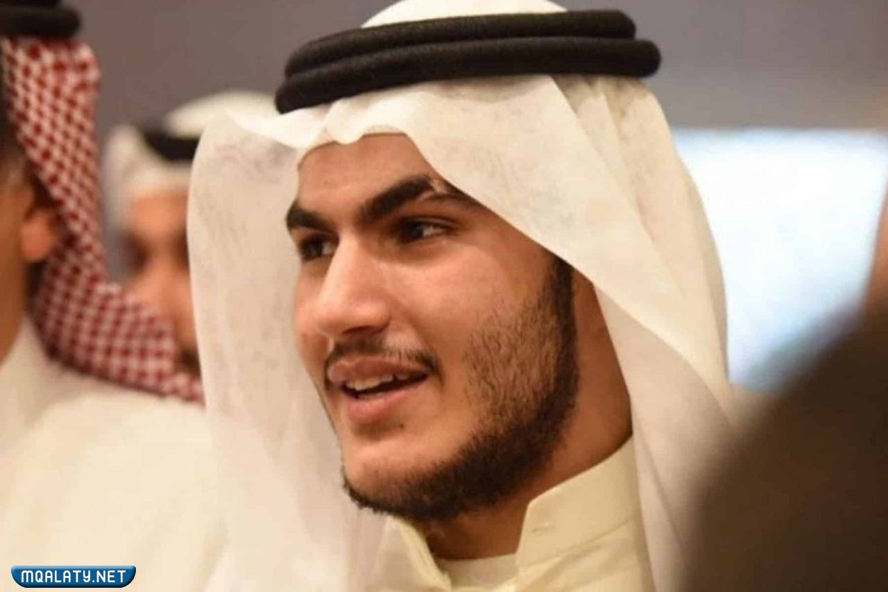 موسى الخنيزي السيرة الذاتية
