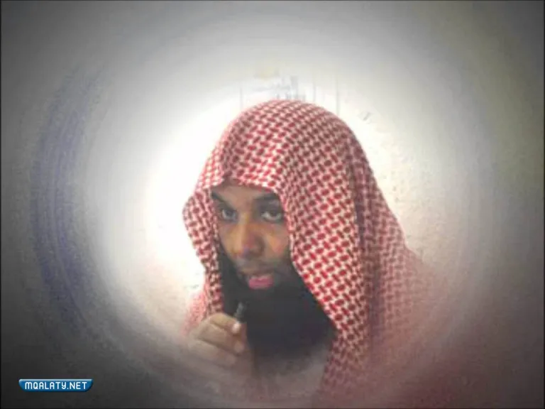 خالد الراشد السيرة الذاتية