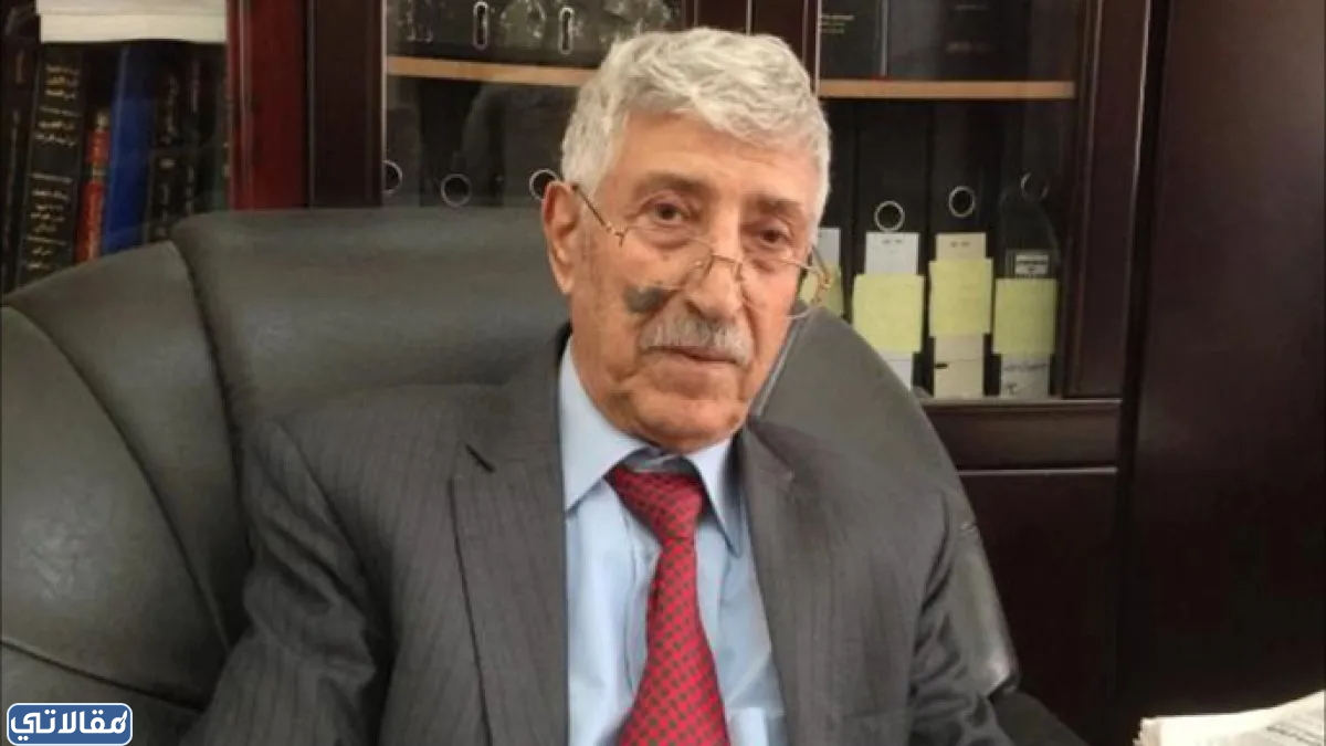 من هو عبد العزيز صالح المقالح ويكيبيديا