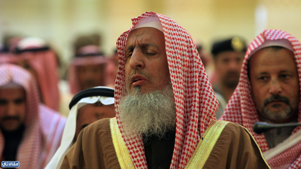 الشيخ عبد العزيز بن عبد الله آل الشيخ السيرة الذاتية