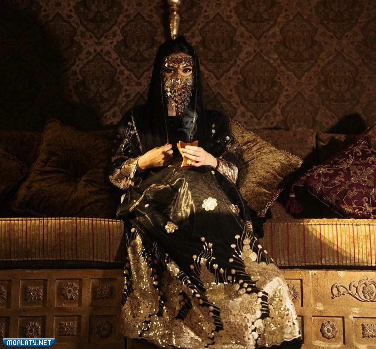 افكار ملابس يوم التأسيس السعودي فساتين