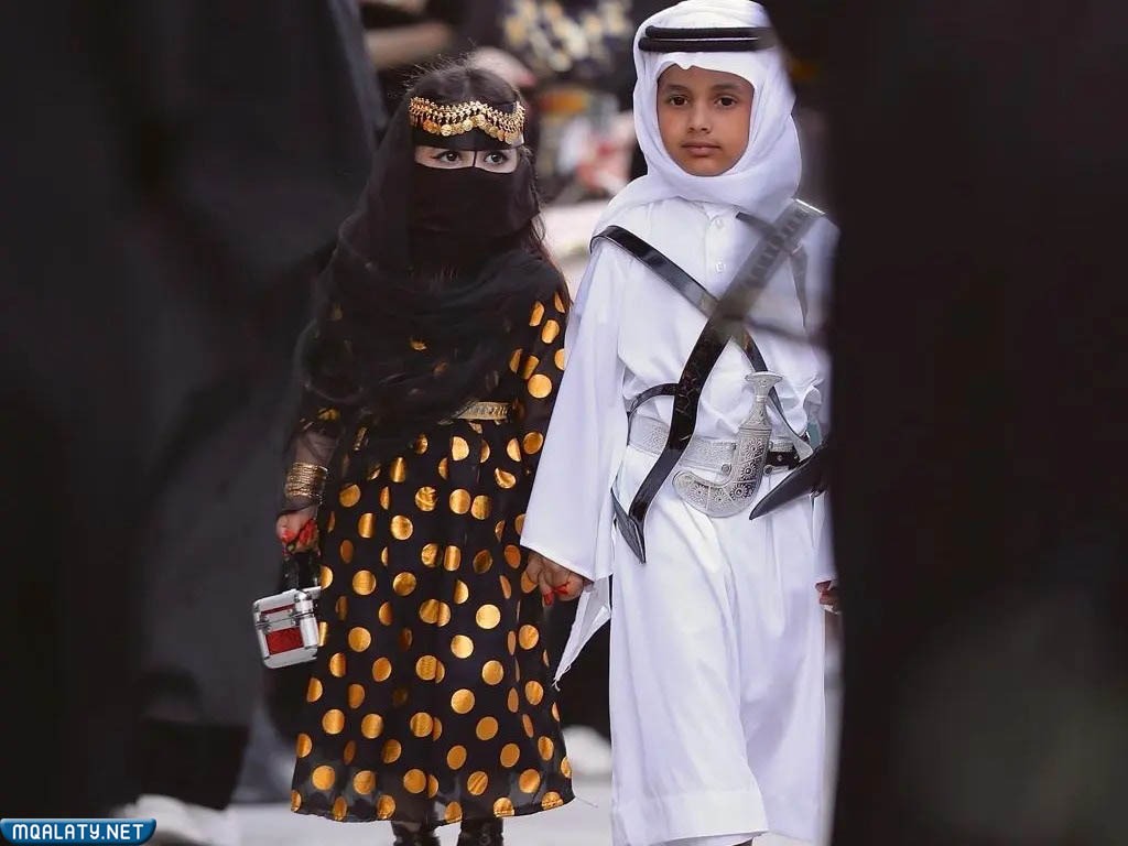 لبس يوم التأسيس للاطفال